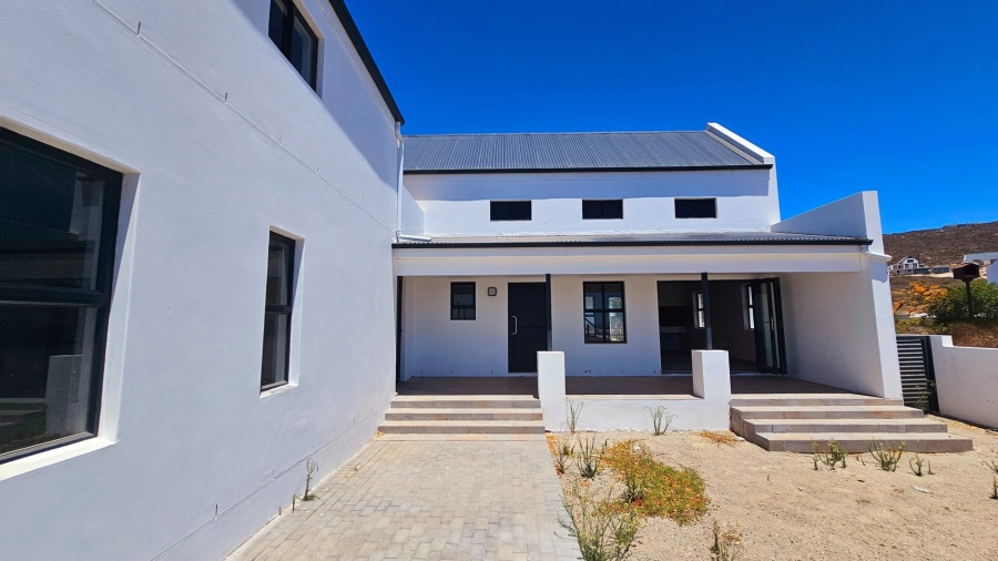 4 Bedroom Property for Sale in Harbour Lights Western Cape